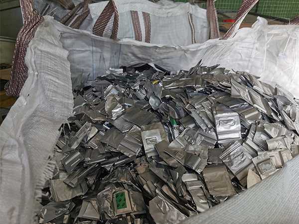 佛山回收軟包鋰電池 回收聚合物鋰電池 14年回收經驗