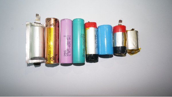 深圳鋰電池回收廠家分析鋰電池回收的現狀