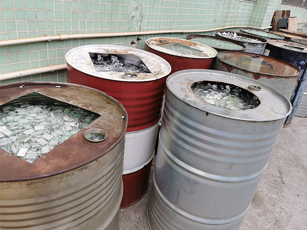 鋰電池回收處理價格 鋰電池回收如何運(yùn)輸來電咨詢